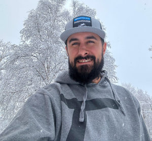 Jarred Stone from Ak Snowbike Co, We specialize in crafting fully built customized snowbikes, provide riding clinics, guide service and consultations on snowbike builds. Snowbikes in Alaska.